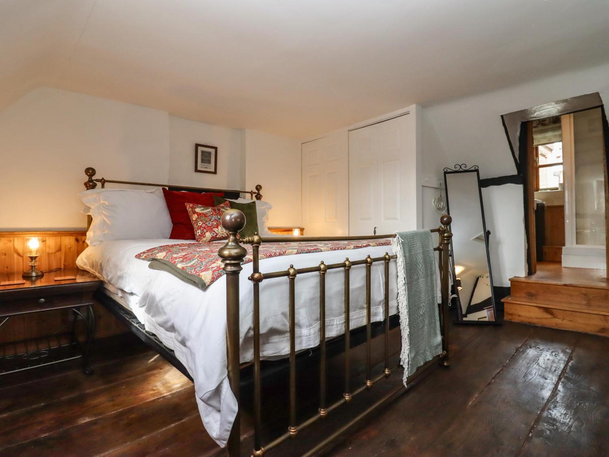 Runnymede Villa Tewkesbury Buitenkant foto